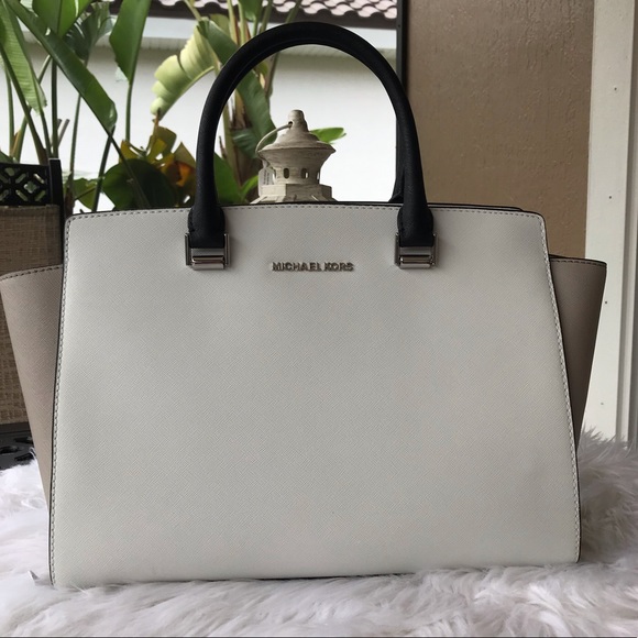 Michael Kors Large Selma Satchel wallet Set - Picture 3 of 8